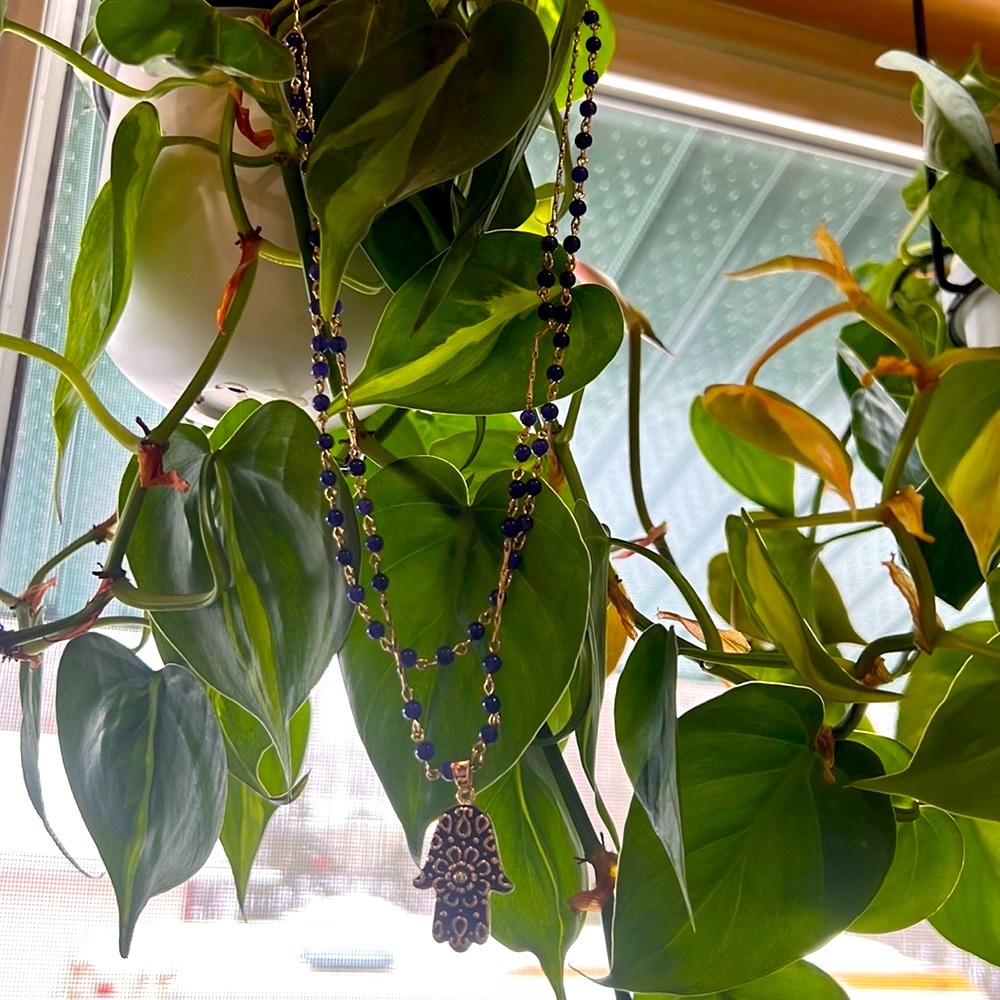 Sapanyu handmade beaded double layer Hansma necklace
